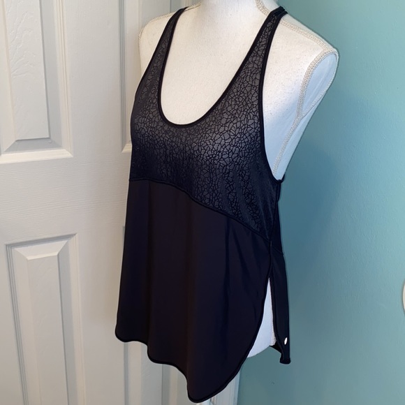 Lululemon Twist & Train Tank Top - Picture 7 of 12